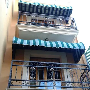 https://cancun-international-suites.quintano-roohotels.com